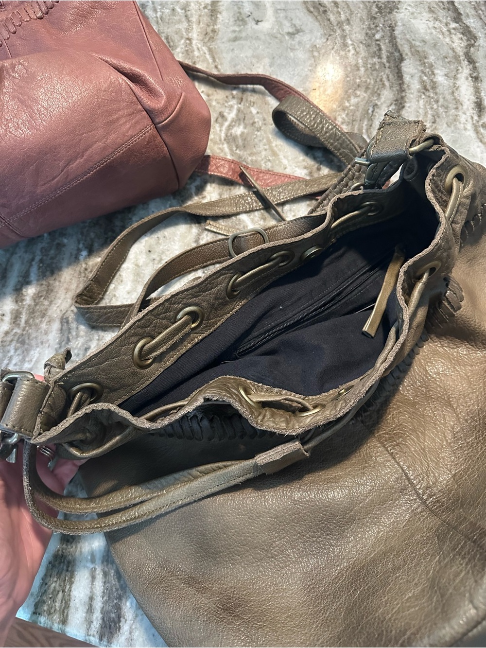 Day & Mood Stylish Olive Green and Dusty Rose Leather Handbags - Picture 15 of 16